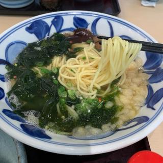 高知名物中日ラーメン(市場レストラン 西村商店)