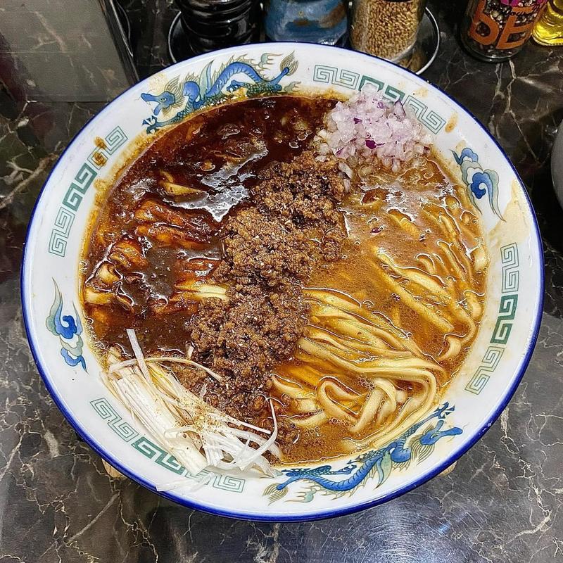 カリー白湯白味噌そば 大盛り(群青 )