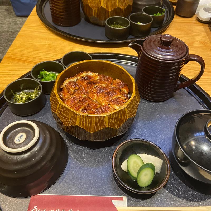 (うなぎ四代目菊川　ヒルトンプラザウエスト大阪店)