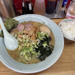 味噌ラーメン　半ライス(ラーメンショップ 堀切店)
