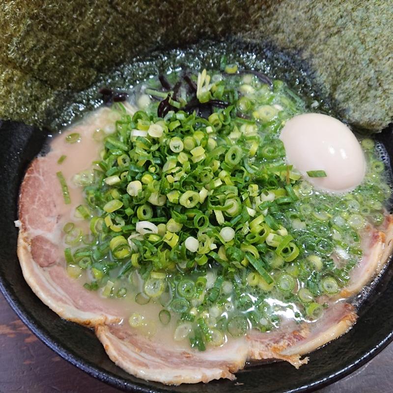 博多全部のせ(麺や小鉄)