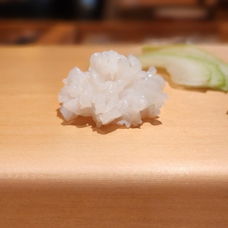 タコ お造り(乾山 大阪北新地店)