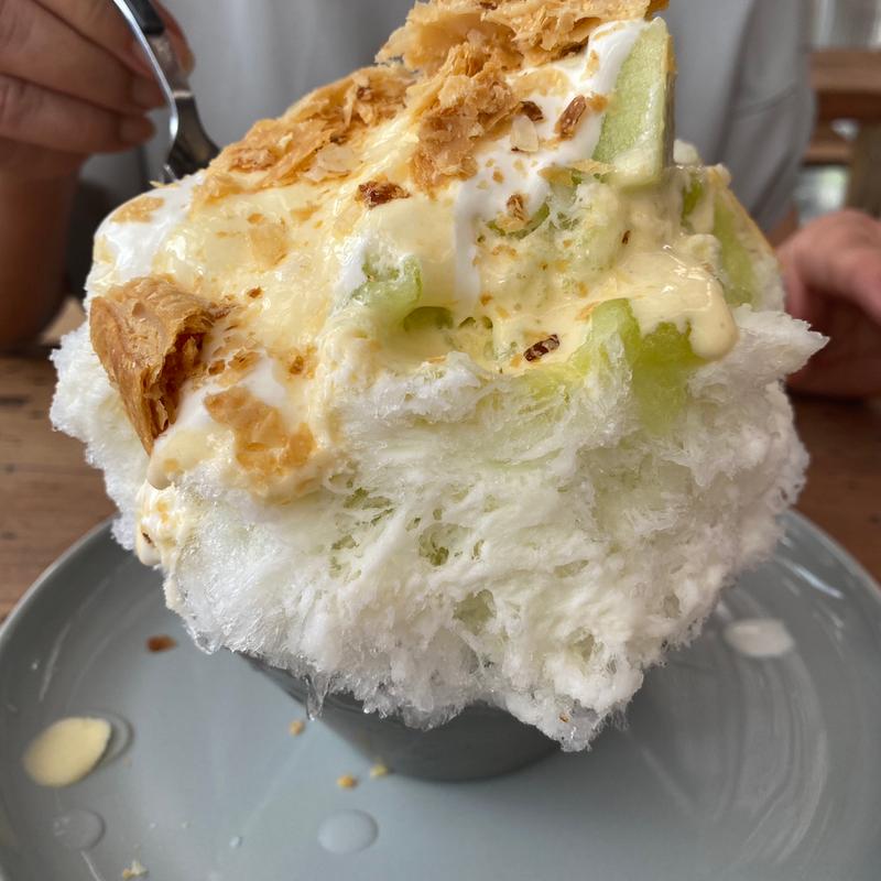 ミルクメロンカスタードミルフィーユ(しあわせ かき氷店)