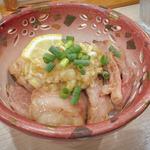 ネギ塩カルビ丼(ラーメン専科 竹末食堂)