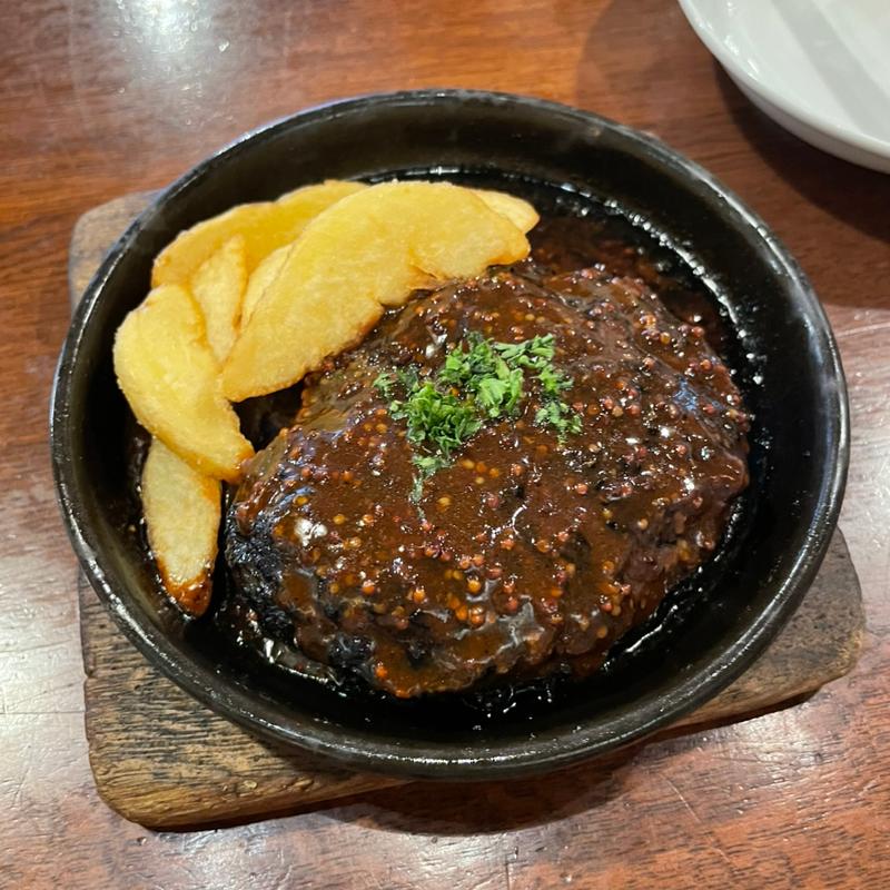 炭火焼きBuffバーグ(街の肉バル Buff 南森町店)