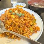 チャーハン辛くスープで