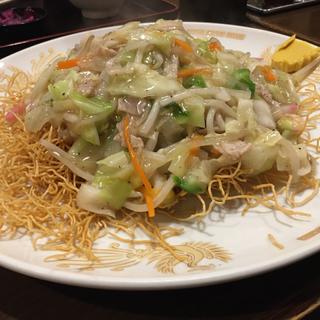 長崎皿うどん(中華料理 六明閣)