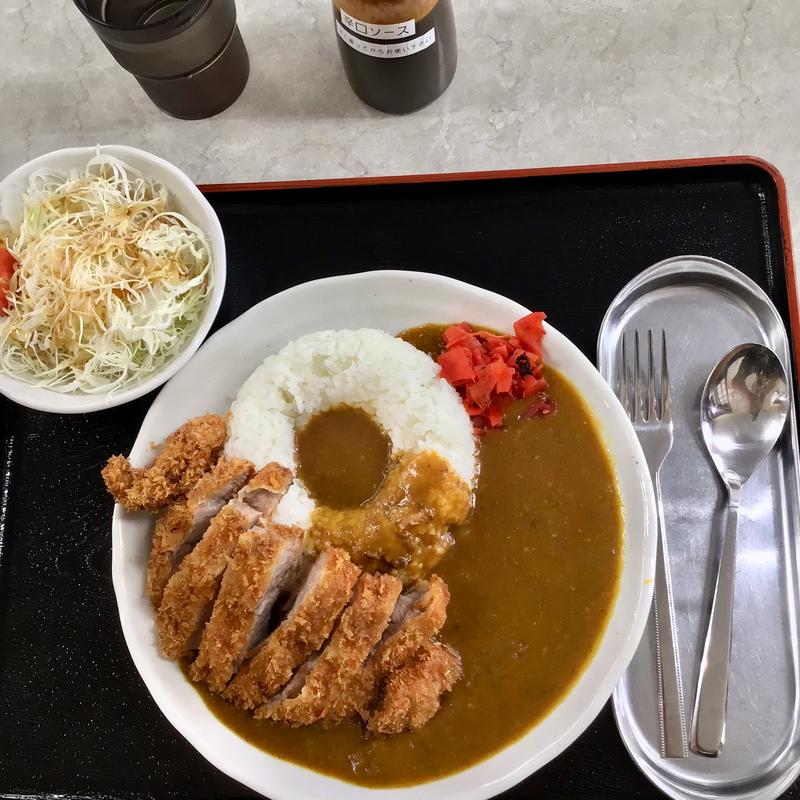 とんかつカレーライス(串かつ まる)