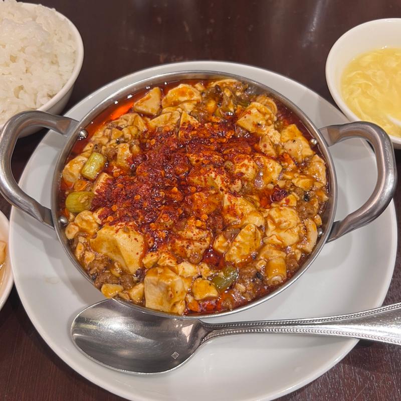 四川麻婆豆腐(日比谷園 青山店 （ヒビヤエン）)