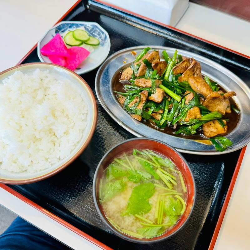 レバーニラ定食(田中食堂 )