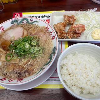 醤油ラーメン 唐揚げ定食(京都北白川ラーメン魁力屋 八潮店)