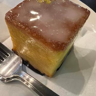 レモンキューブケーキ(スターバックスコーヒー 三木サービスエリア(下り線)店)