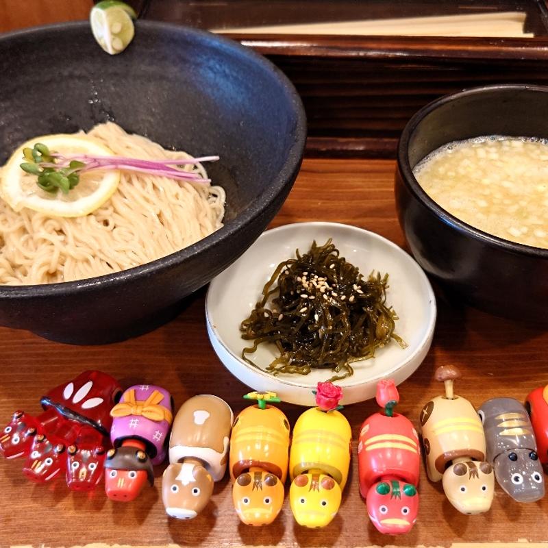 昆布水の塩つけ麺(麺処若武者)