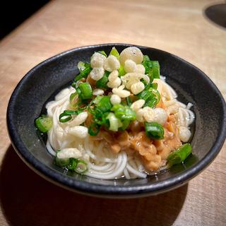 冷やし納豆たぬき麺(いただきコッコちゃん 長町店 )