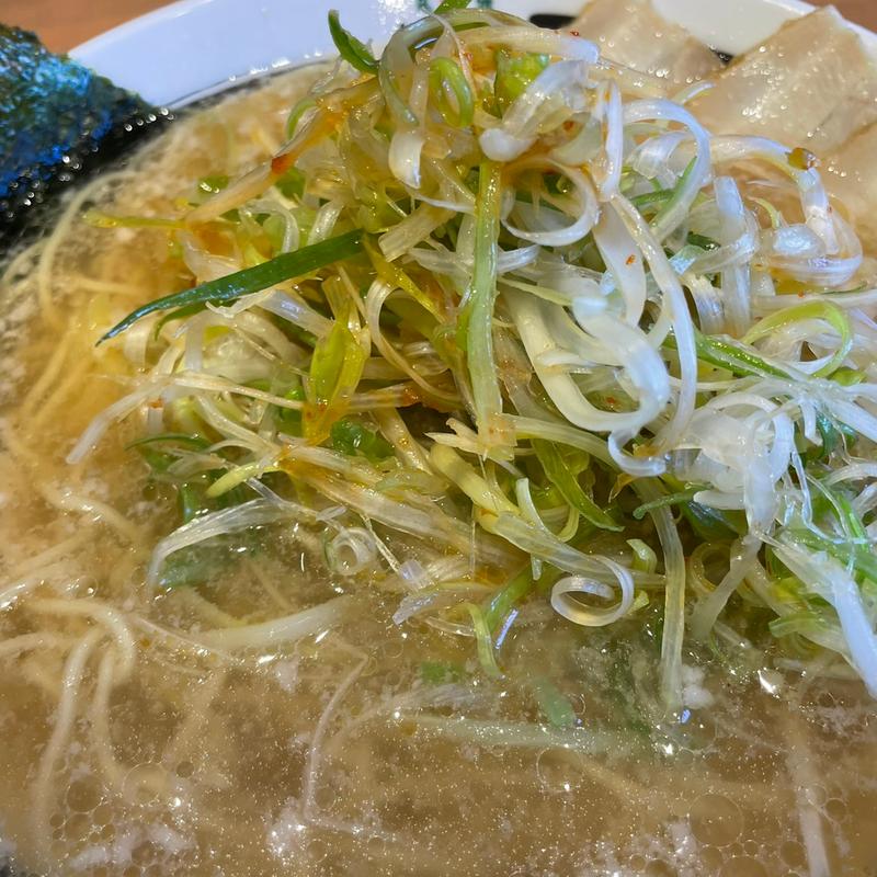 とんこつ塩ラーメン(尾張とんこつ醤油 麺八屋)