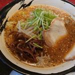 八丁味噌ラーメン(らあめん　みそ神 )