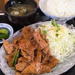 レバーニンニク炒め定食(インター食堂 安子ヶ島店)