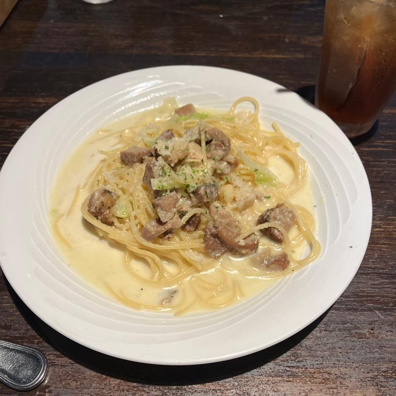 豚肉とキャベツのクリームパスタ(イル・ヴィゴーレ 神田神保町店 （IL VIGORE）)