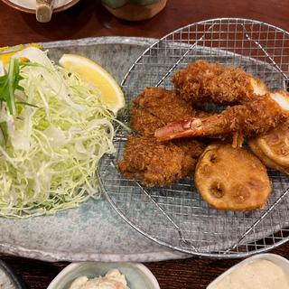 女性に嬉しいなでしこセット(とんかつかつ吉)