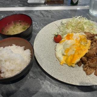 ざぶトン定食 ニーイチ(GIFT)