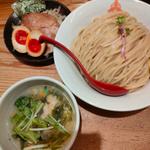 冷やし鯛だし塩つけ麺(つけ麺専門店 三田製麺所 池袋西口店)