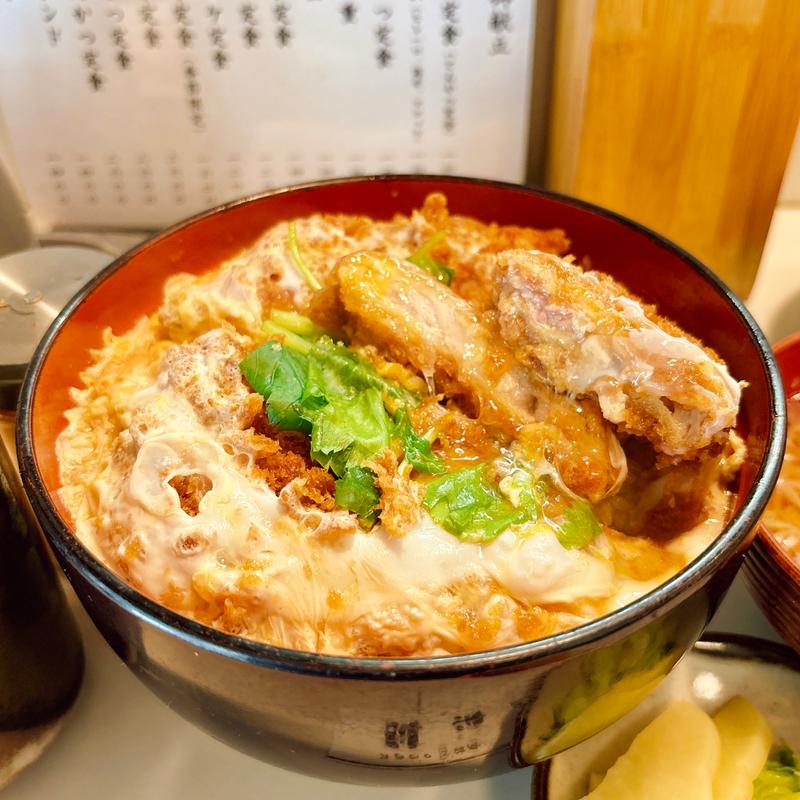 ロースかつ重(とんかつ 末吉)