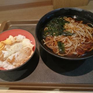 ミニヒレカツ丼セット(名代 富士そば 国分寺店)