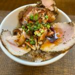 チャーシュー丼