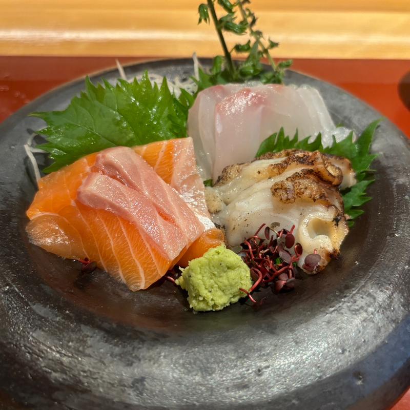 旬のお刺身　3点盛り(花一輪)