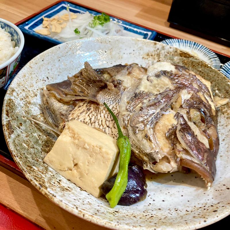 鯛かぶと煮膳(酒のあて鮨謹賀福島店)