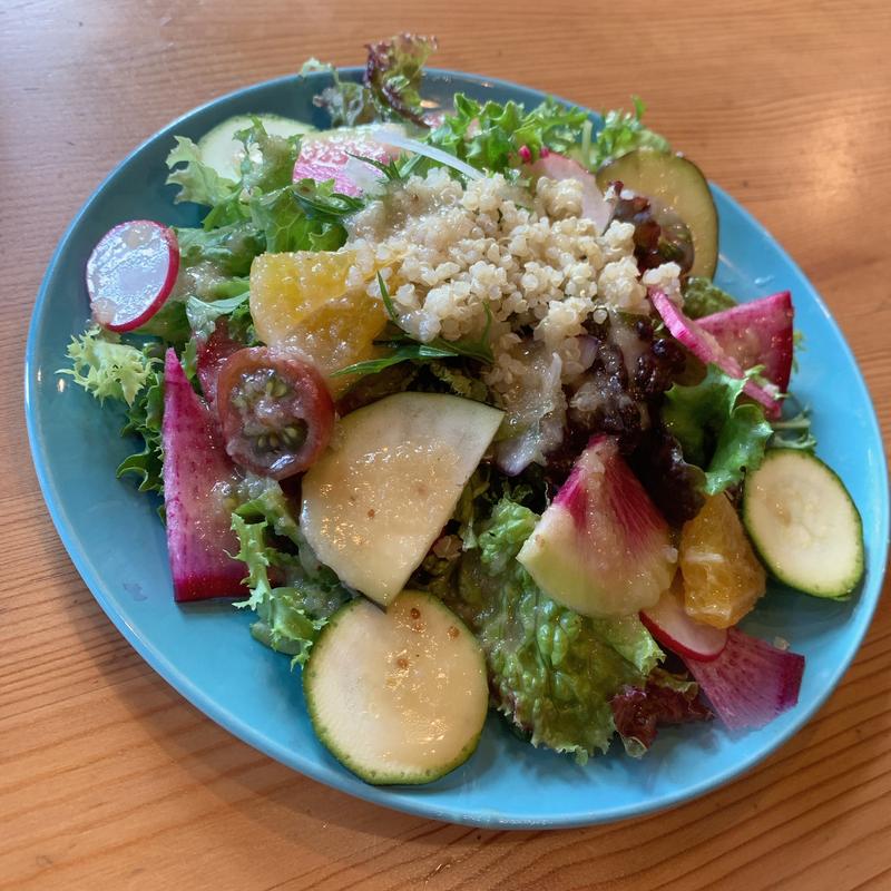 前菜のサラダ(auramore(アウラモア ))