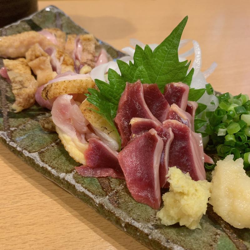 鳥刺し盛り合わせ(おはし )