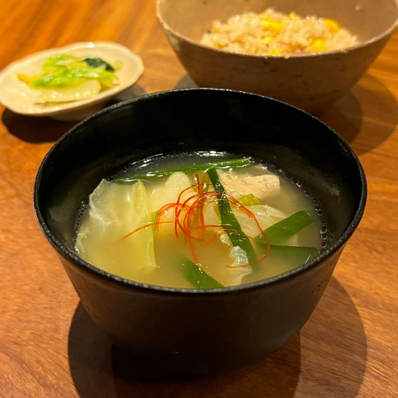 和牛もつ鍋(焼肉割烹QUON)