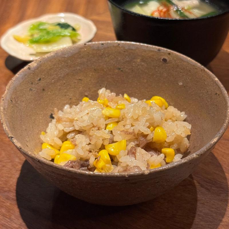 ゴールドラッシュの炊き込みご飯(焼肉割烹QUON)