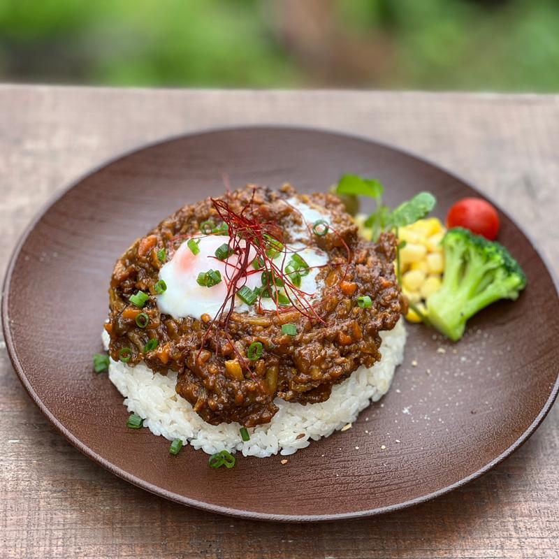 ドライカレー(6 HUNDRED CAFE)