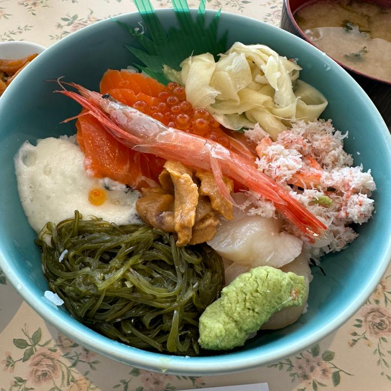 黒潮丼(シーフードレストラン うおっせ)