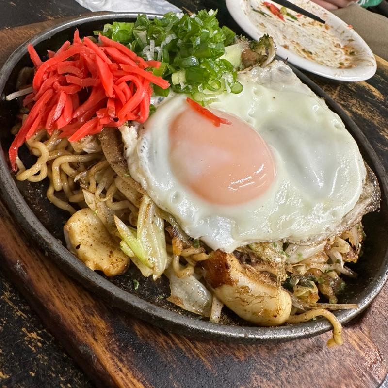 焼きそばスペシャル(まや徳)