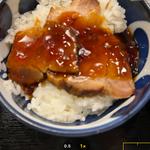 自家製豚チャーシュー丼(蕎麦切り くろ)