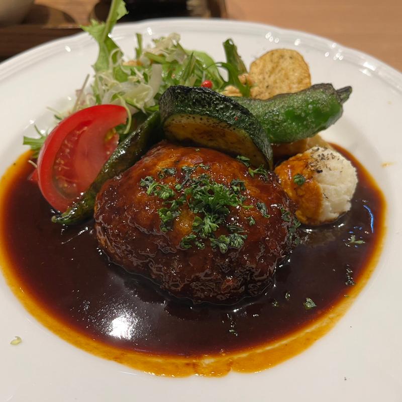 大人のハンバーグ　特製デミグラスソース(京洋食　まつもと )