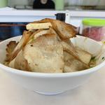 みそチャーシュー麺バター追加