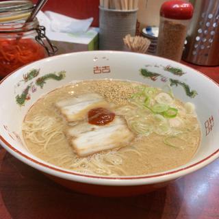 豚骨ラーメン