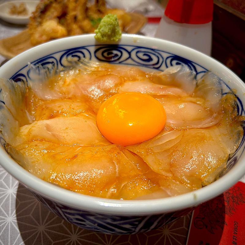 ひらめ漬け丼(青森屋がほんず)