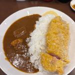 国産極上ロースカツ&豚バラ煮込みカレー、生卵(しまや)