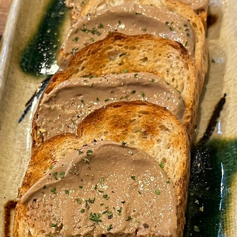 地鶏のレバーパテ(炭火焼き鳥と鶏ガラらーめん　鳥鶏研究団)