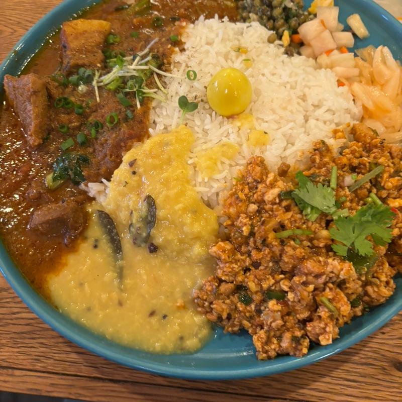 A+B(ハルダモンカレー（collectさんを昼間間借り中）)