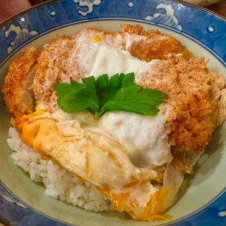 かつ丼(とんかつ やまいち )