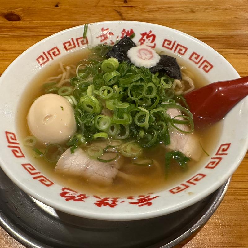 限定正油ラーメン（半熟味玉入り）(無鉄砲 本店 （むてっぽう）)