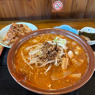 熱旨味噌定食豚焼丼(支那そば晃や )