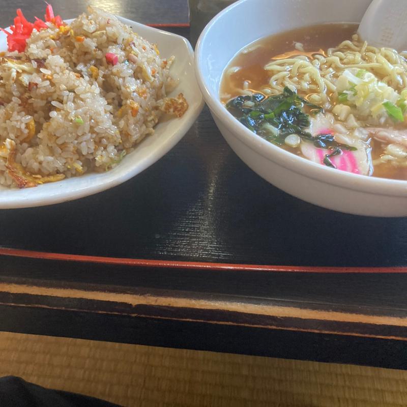 チャーハン・半ラーメンセット(ファミリー飯店青龍)