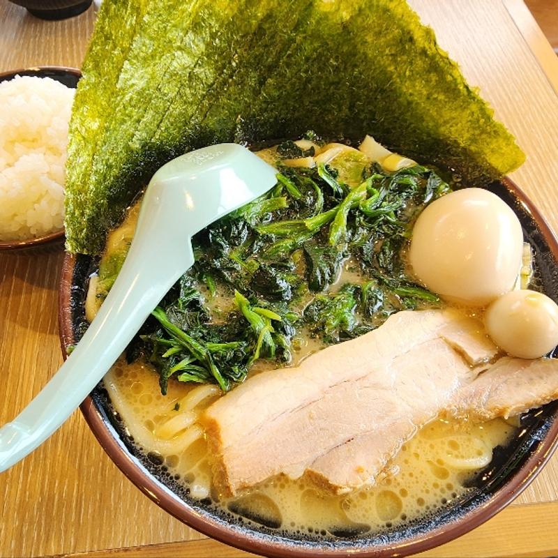 横浜家系 濃厚豚骨しょうゆ(一正家 柳津店)